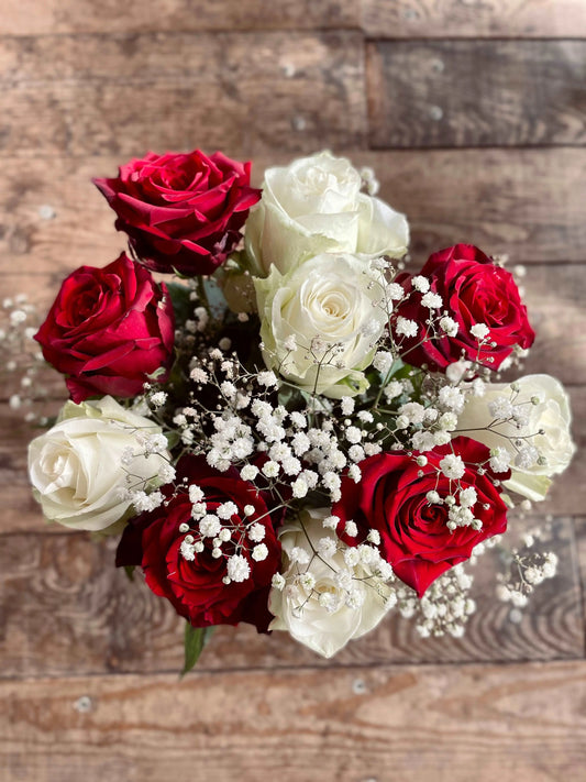 Bouquet de Roses rouge et blanche - Philo et Capucine - Fleuriste Gujan-Mestras