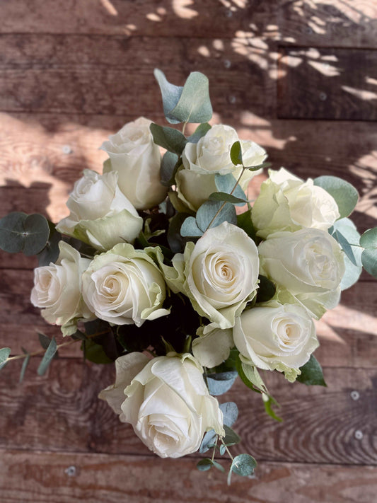 Bouquet de Roses blanche - Philo et Capucine - Fleuriste Gujan-Mestras